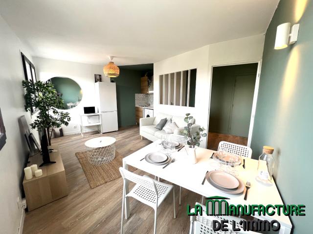 APPARTEMENT F2 MEUBLE TOUT CONFORT CELLIER SUR PALIER