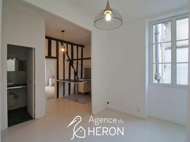 Appartement f2 nemours 33m2