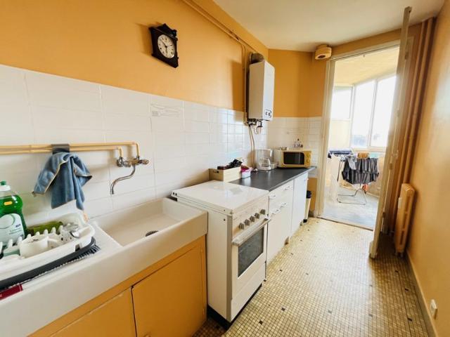 Appartement F2 proche toutes comodités