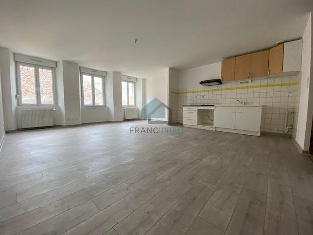 APPARTEMENT F2 SAINT HIPPOLYTE CENTRE