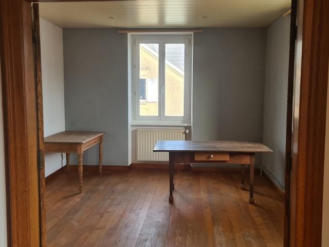 Appartement F4 98m2 traversant terrasse garage