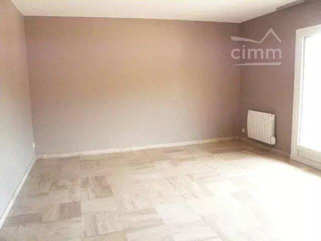 APPARTEMENT F4 avec Terrasse, cave et parking LE TEIL