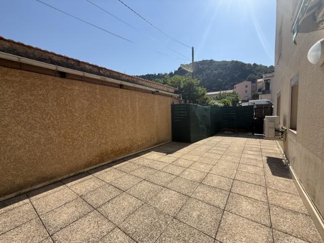 Appartement F4 Cave Place de parking Amélie les bains