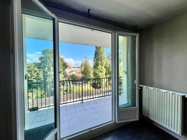 Appartement F4 de 68 m² proche centre ville et gare