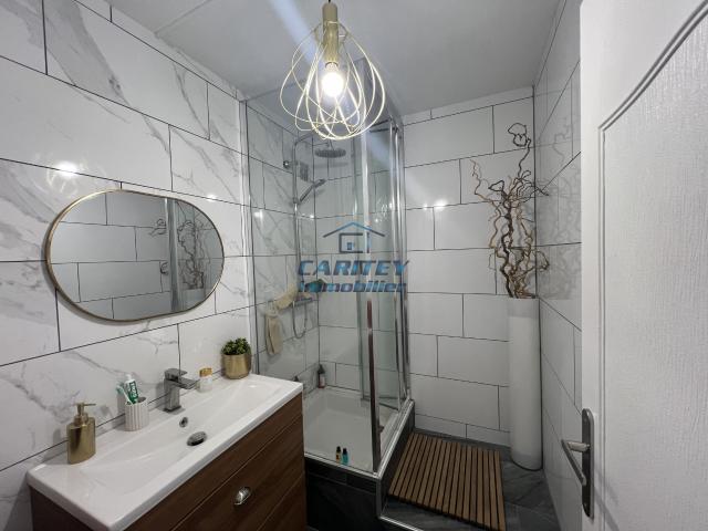 APPARTEMENT F4 DE 70m2 RESIDENCE LES EAUX VIVES à LURE