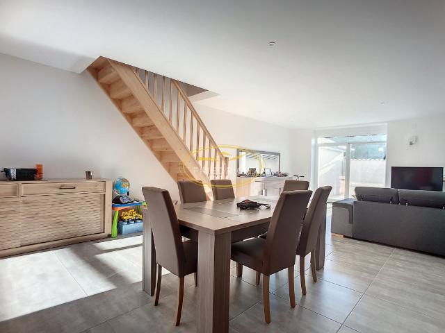 Appartement F4 Demange Aux Eaux