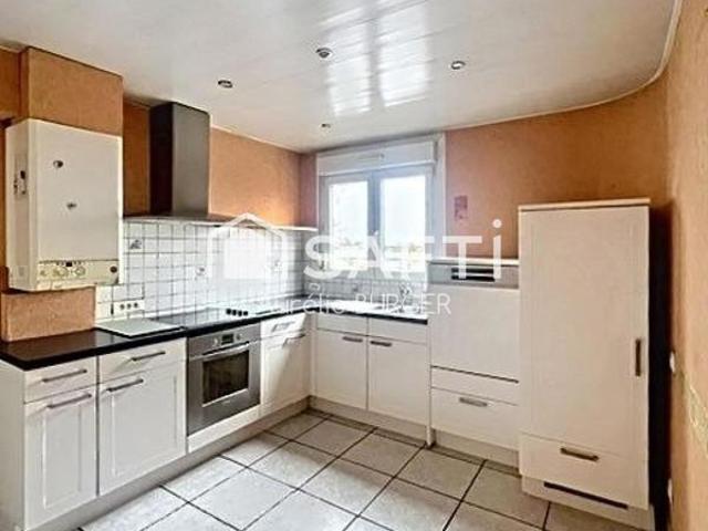 Appartement F4 proche de toutes commodités