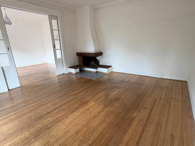 Appartement F5 à louer balcon cave