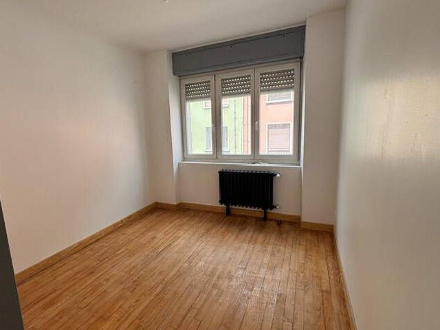 APPARTEMENT F5 AU CENTRE VILLE