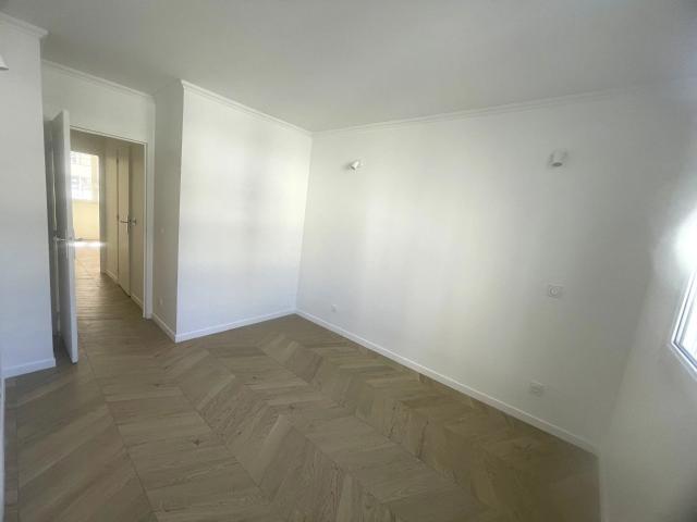 APPARTEMENT FAMILIAL 4 CHAMBRES REFAIT A NEUF