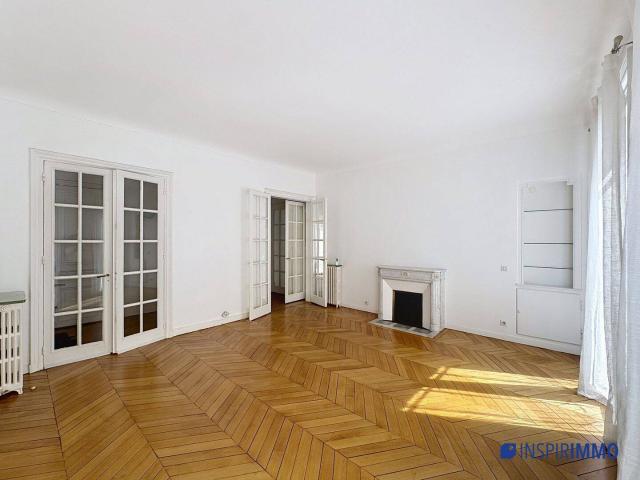Paris 16 Quartier Chaillot 5 pièces de 142 m² avec annexes