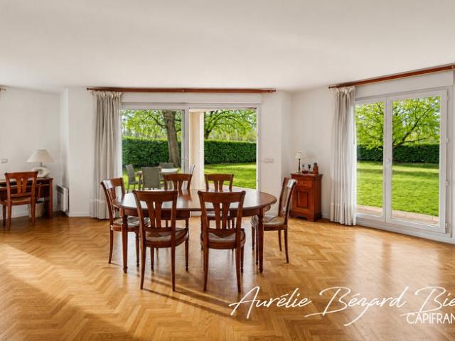 Appartement familial avec jardin en lisière du parc Heller 167m² Antony