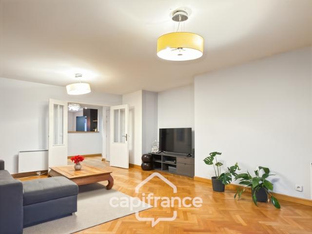 Appartement familial Bercy parc Cour Saint Émilion