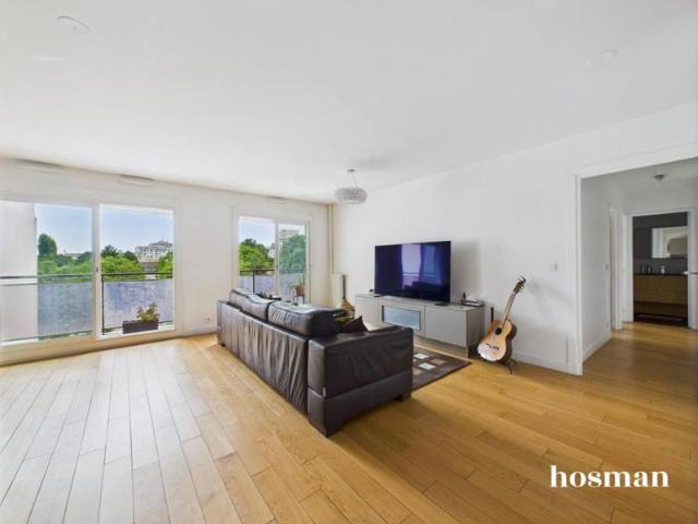 Appartement familial de 4 pièces de 96m2 Balcon Lumineux 75019 Paris