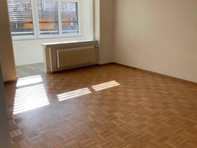 Appartement familial de 4.5 pièces avec balcon fermé !