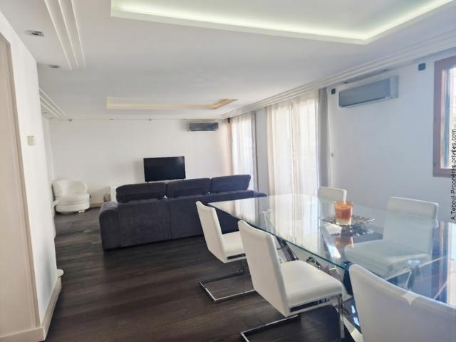 APPARTEMENT FAMILIAL EXCEPTIONNEL de 138M² QUARTIER GRATTE CIEL AVEC TERRASSE