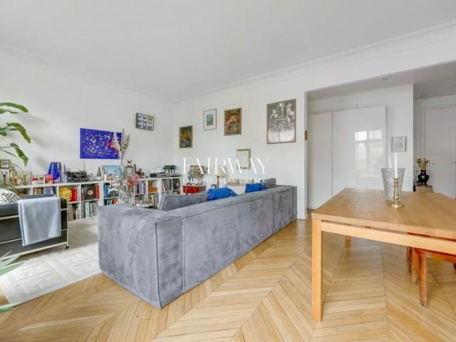 Appartement familial haut de gamme de 110m² 3 chambres Paris 17ème Parc Monceau Chaptal