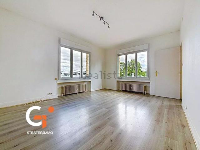 Appartement, Falaise