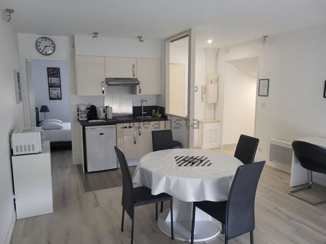 Appartement, Falaise