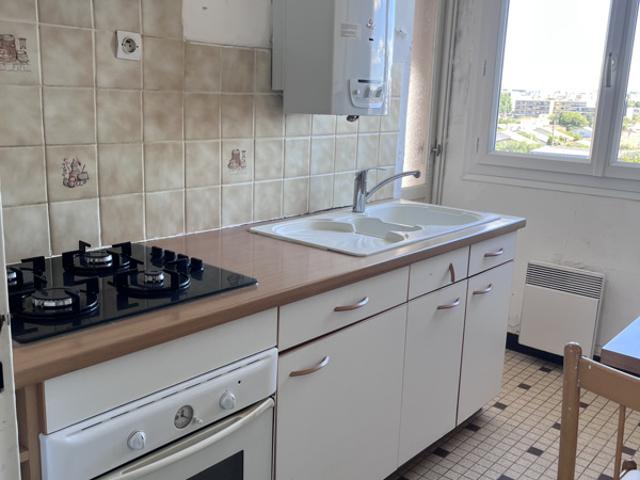Appartement FF4 PRES D'ARENES