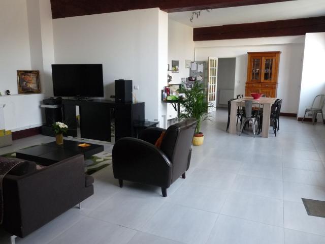 Appartement, Fontaines Saint Martin