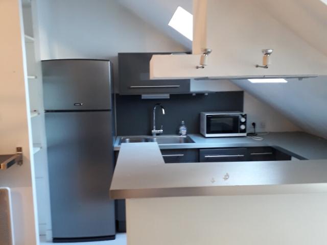 Appartement Fontenay Le Fleury 2 pièce s 42 m2