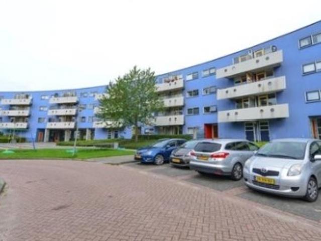 appartement for rent Almere Peter Sellershof