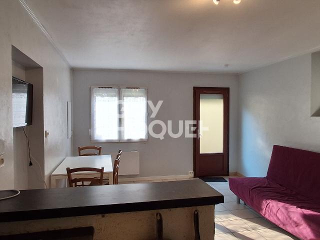 Appartement Forges Les Bains 1 pièce s MEUBLE