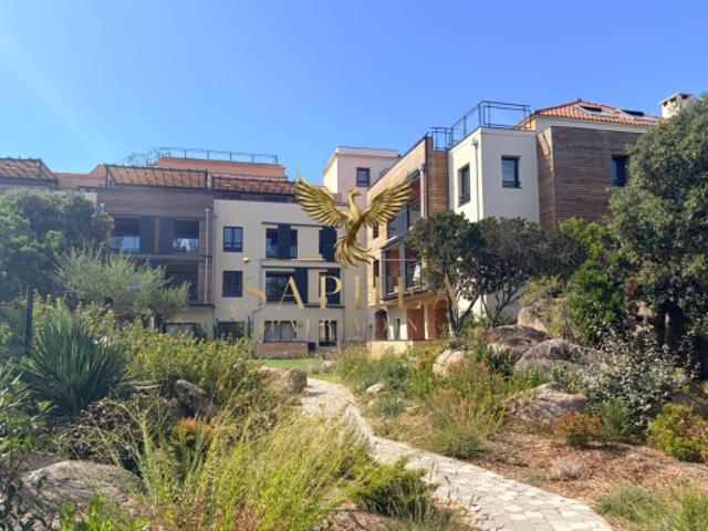 APPARTEMENT FRONT DE MER