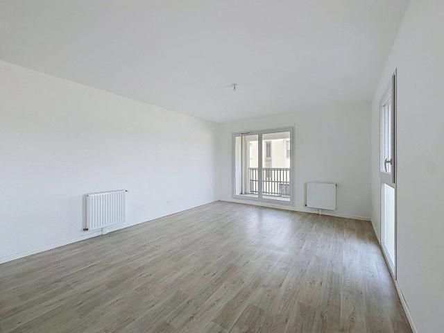 Appartement Freneuse 3 pièce s 65.64 m2