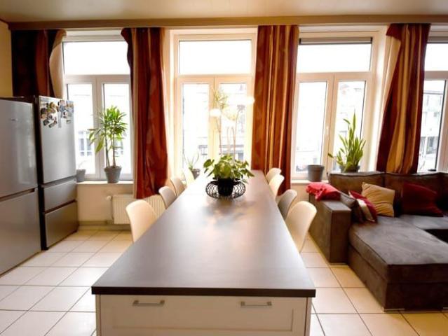 Appartement full Meublé et équipé.Uniquement pour étudiants