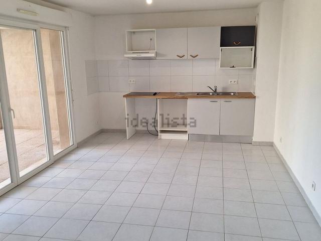 Appartement, Garons