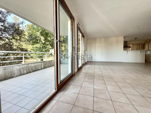 Appartement, Genas