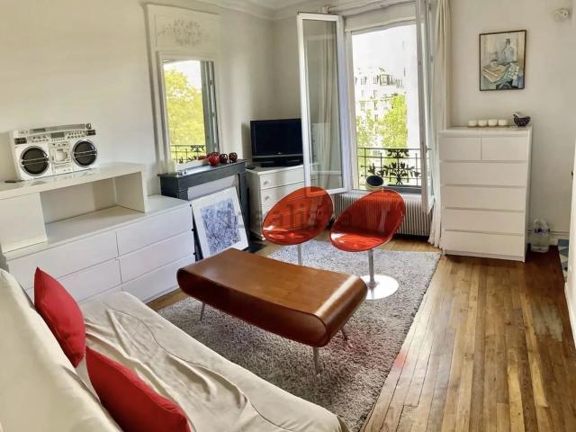 Appartement, Georges Brassens, Paris
