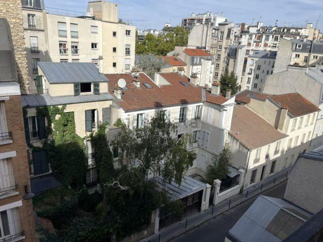 Appartement, Georges Brassens, Paris