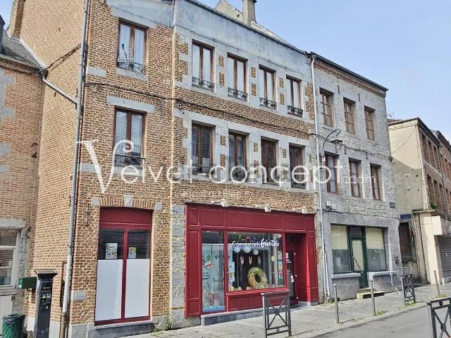 Appartement, Givet