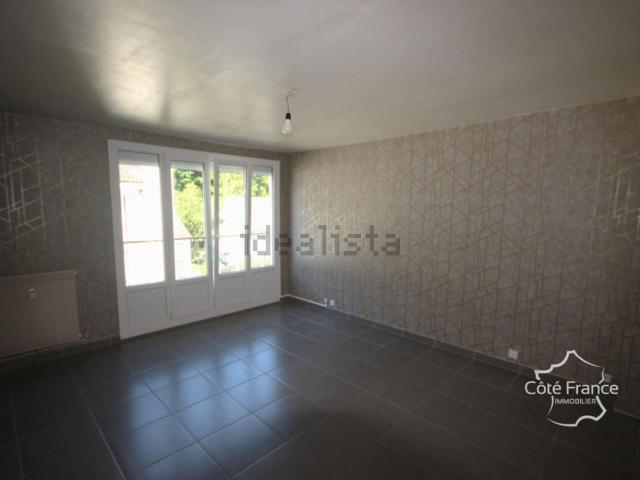 Appartement, Givet