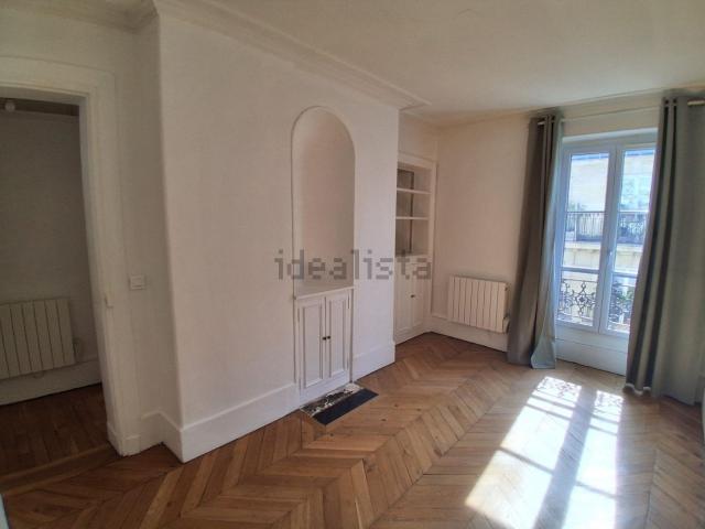 Appartement, Goutte d&apos Or Château Rouge, Paris