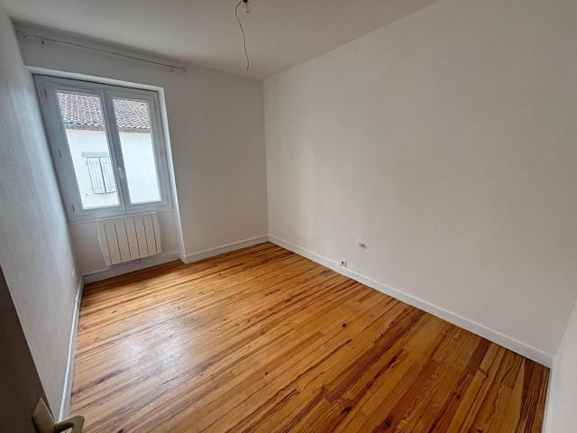 Appartement Grenade sur l'Adour 3 pièces 60.65 m2