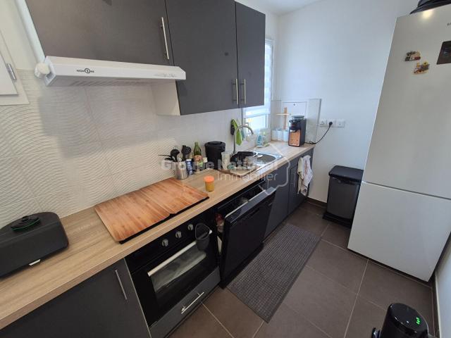 Appartement Grisy Les Platres 5 pièce s 109.8 m2
