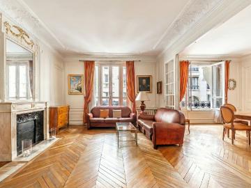 Appartement HAUSSMANNIEN 6 pièces CHAMP DE MARS / LA MOTTE PICQUET