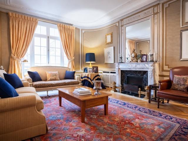 Appartement Haussmannien Exceptionnel sur l’avenue Hoche, da. 191m² Paris 8ème