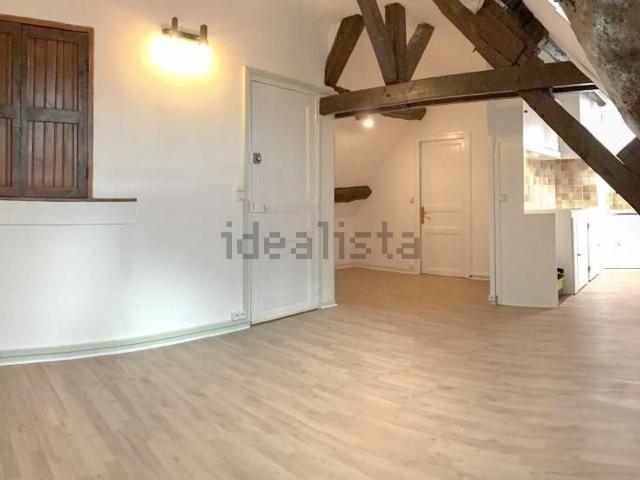 Appartement, Hénonville