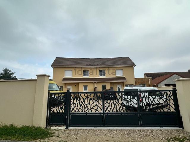 Appartement, Heudebouville