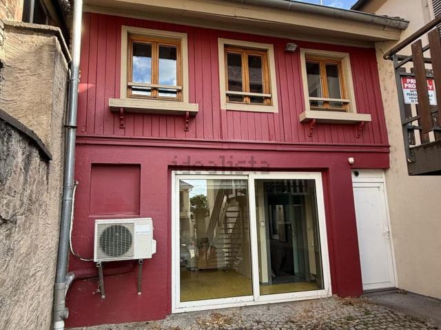 Appartement, Hochfelden