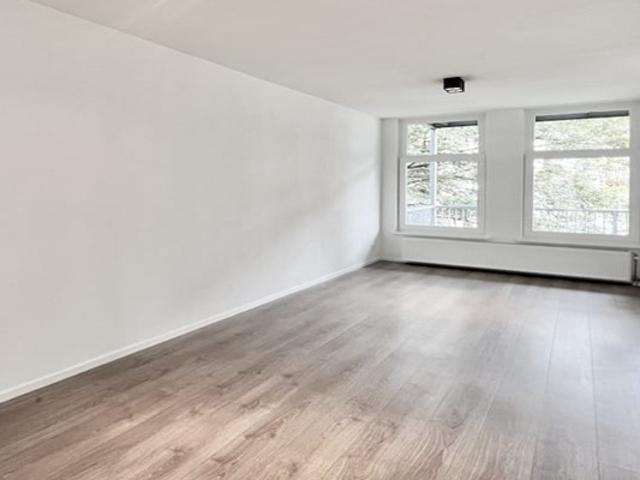 Appartement Houtrijkstraat in Amsterdam
