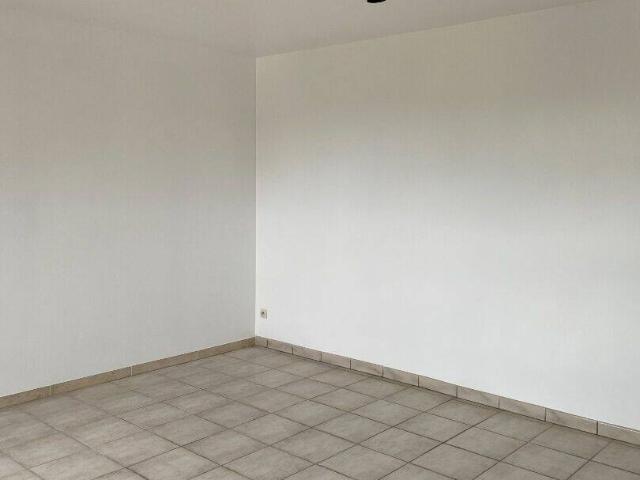 Appartement Houdan 2 pièce s 36.55 m2