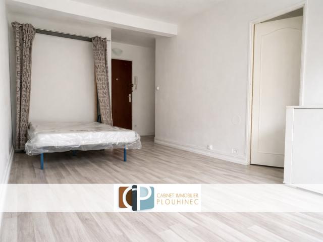 Appartement idéal investisseur rénové avec ascenseur et parking