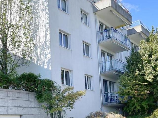 Appartement idéal pour célibataire avec place assise dans le jardin !