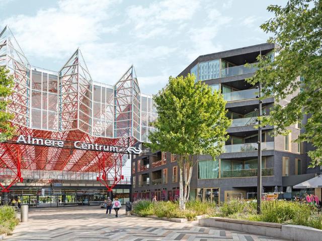 appartement in Almere, Stationsplein